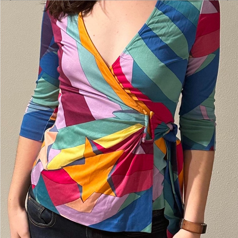 100% Silk DVF top as seen on Paris Hilton